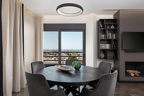 Athenian Riviera Luxurious Residence