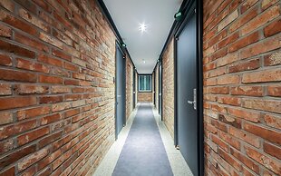 Yeosu Hotel The B
