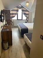 Zumrut Palas Hotel