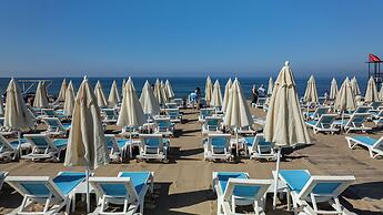 Arnor De Luxe Hotel