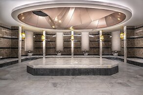 Arnor De Luxe Hotel