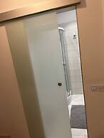 Stunning 2-Room Penthouse Lakeview W11