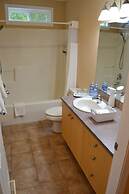 Salish Bed & Breakfast and Spa