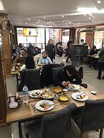 Grand Kum Boutique Hotel Restaurant