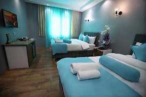 Grand Kum Boutique Hotel Restaurant