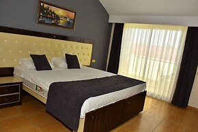 Nora Suit Hotel