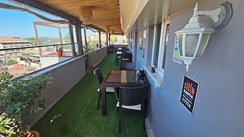 Pointbreak Hotel