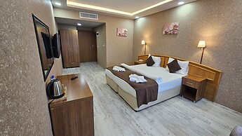 Pointbreak Hotel