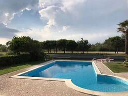 Beautiful Modern Villa in Albarella by Beahost