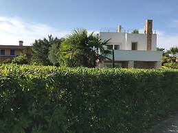 Beautiful Modern Villa in Albarella by Beahost