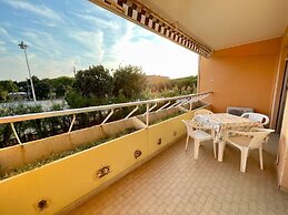 Flat 130mt From the Sea-beahost