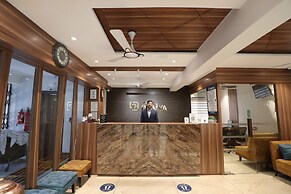 Hotel Privya Rooms and banquet Surat