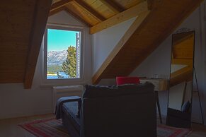 Vrnik Arts Club