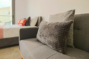 Phaedrus Living Seaside Flat Athina 115