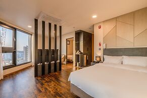 Urbanest Hotel