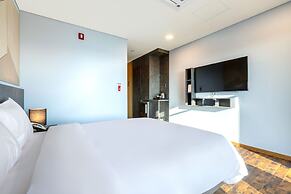 Urbanest Hotel