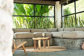 Salty Breeze Bali