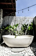 Salty Breeze Bali