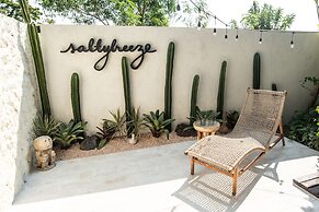 Salty Breeze Bali