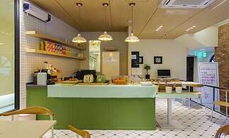 Gumi Time Hotel