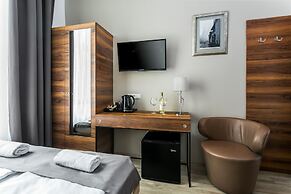 G12 Aparthotel