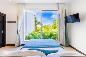 Luxury Villa Waterfall - Pool & BBQ