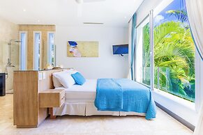 Luxury Villa Waterfall - Pool & BBQ
