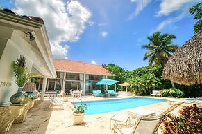 Private Two-Storey Villa with Pool
