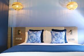 Hex Wildlife Hotel