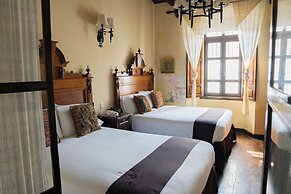 Casa Noble Hotel