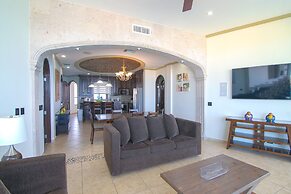 Hotel Esmeralda Beach Resort