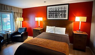 Coach House Inn