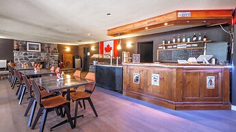 Coach House Inn