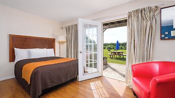 Coach House Inn