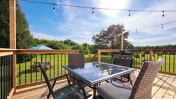 Coach House Inn