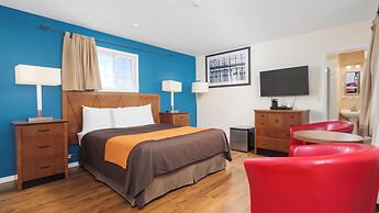 Coach House Inn