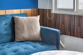 Tainan Weshare Hotel