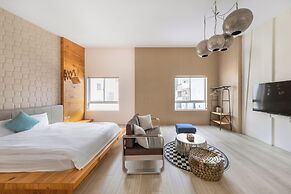 Tainan Weshare Hotel