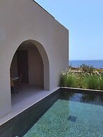 NOS Hotel & Villas