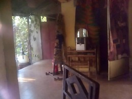 Cottage Sleeps 6 With Private Patios