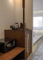 Nidhra Boutique