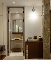 Nidhra Boutique