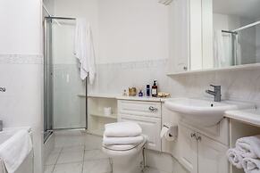 Turnberry Serviced Apartments