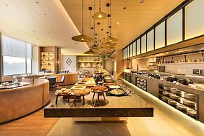Courtyard By Marriott Vadodara