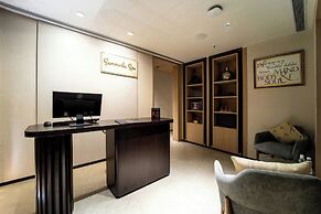 Courtyard By Marriott Vadodara