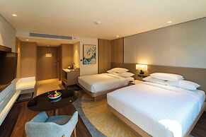 Courtyard By Marriott Vadodara