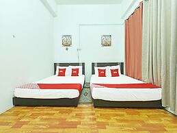 OYO 90431 Cz Hotel