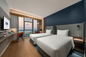 Holiday Inn Express Beihai Silver Beach by IHG