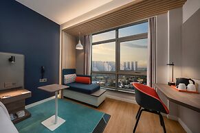 Holiday Inn Express Beihai Silver Beach by IHG