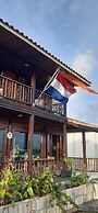 Island House Curacao